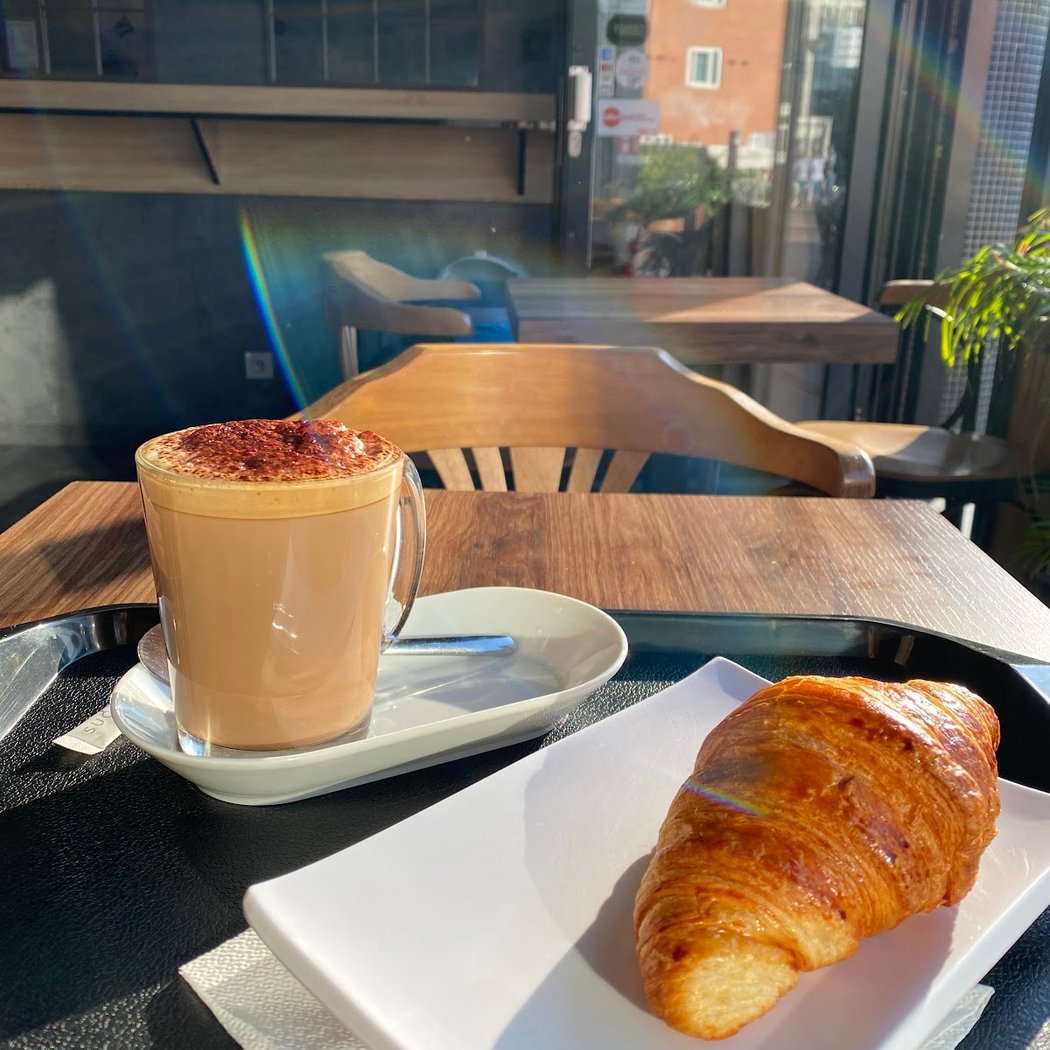 Pause Cafe 1